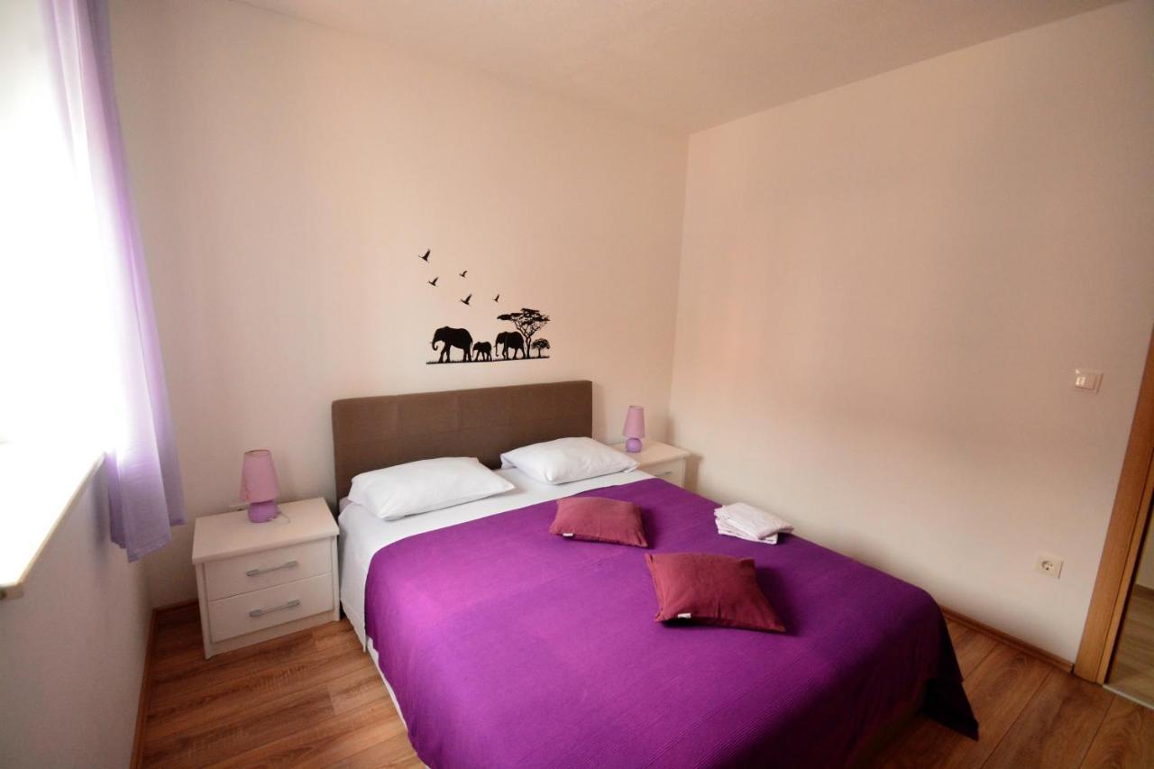 Kala And Tina Apartments Podstrana Esterno foto